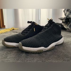 Men’s Jordan future black white with gold speckle
